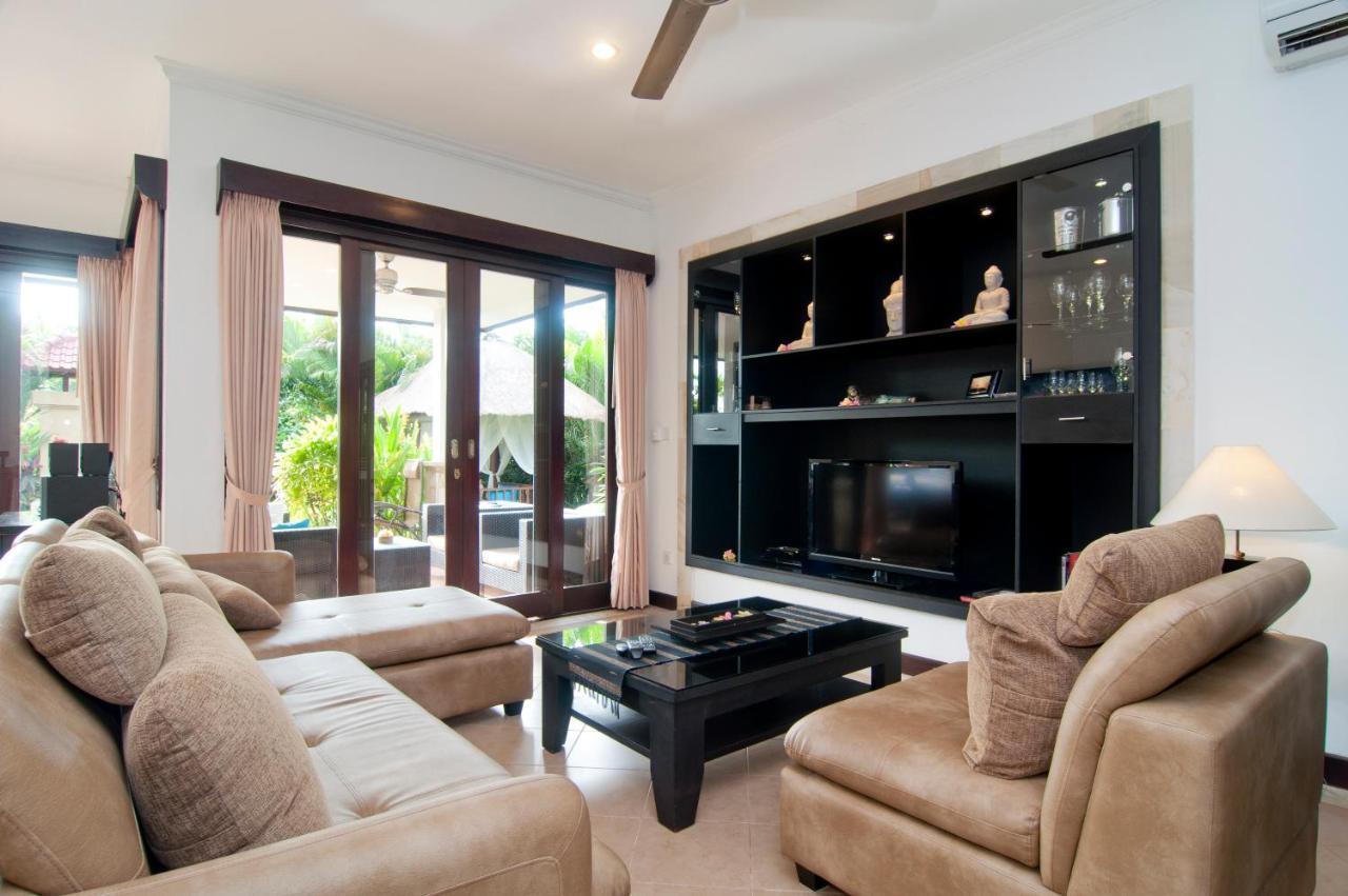Villa Selaras Sanur Exterior foto